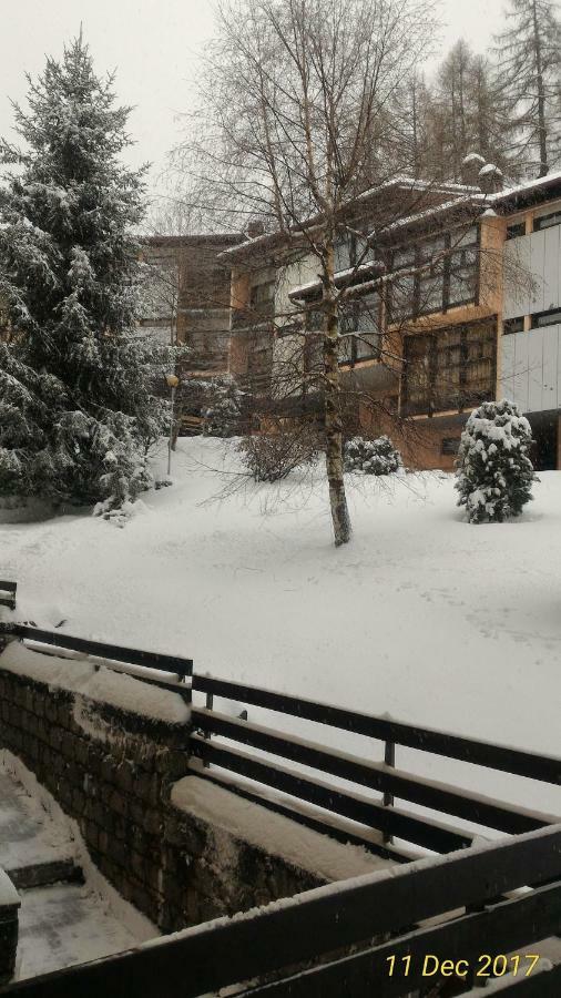 Centrale Vicino Cabinovia Magnolta E Piscina Aprica Exterior photo